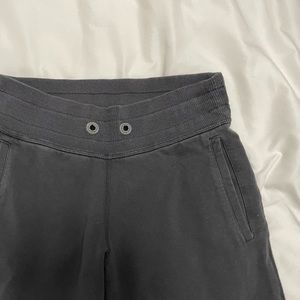 Lululemon Grey Flared Yoga Pants - Size 4